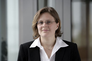 Portrait: Lawyer Dr. Sandra Orlikowski-Wolf - Loschelder Rechtsanwälte, Cologne